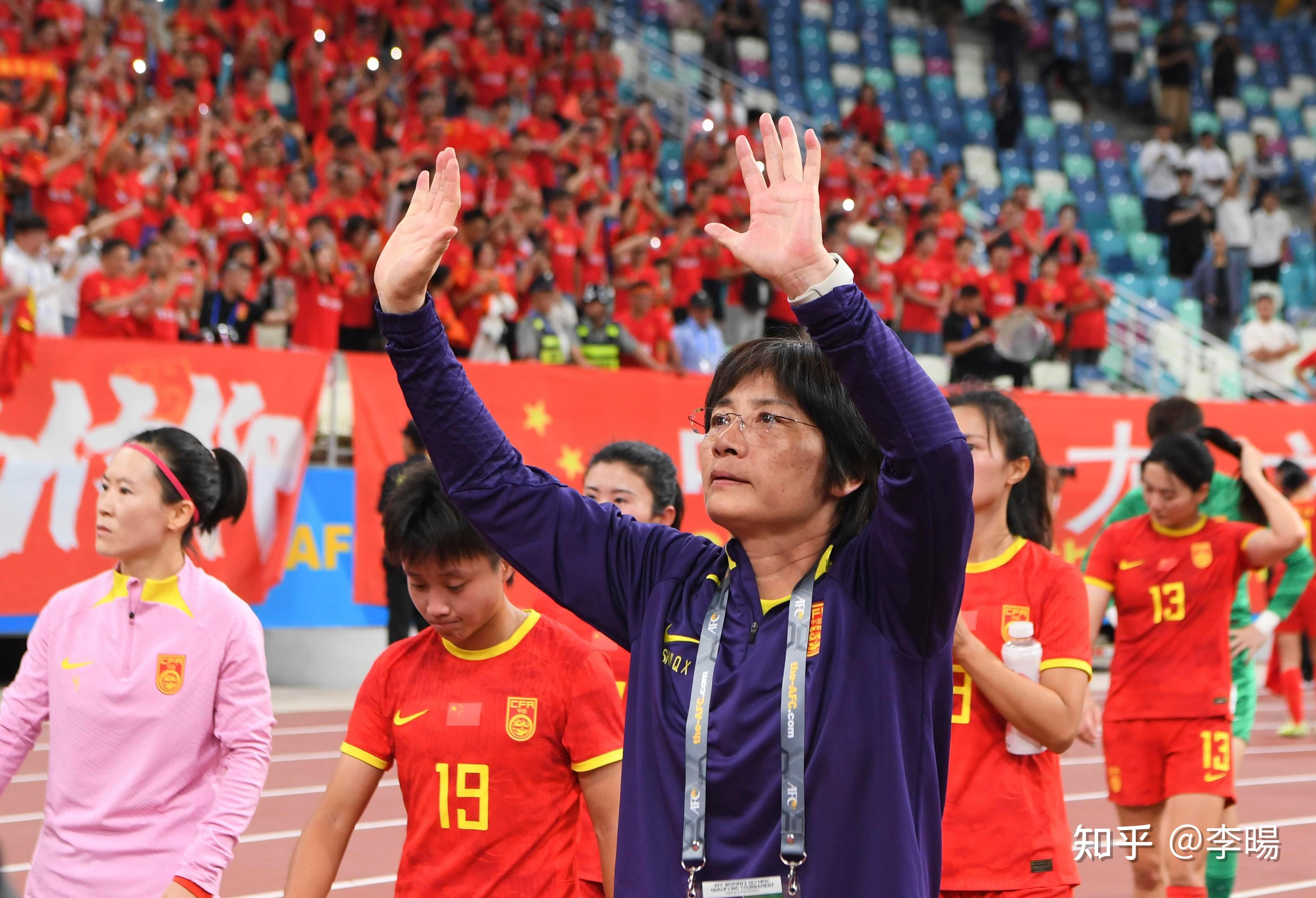 韩国女足实力过人，勇夺胜利！
