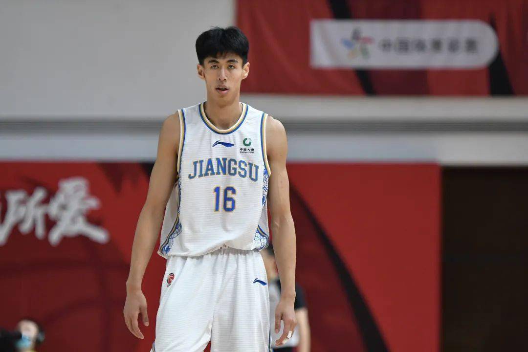 湖南男篮迎来上佳表现，取得胜利