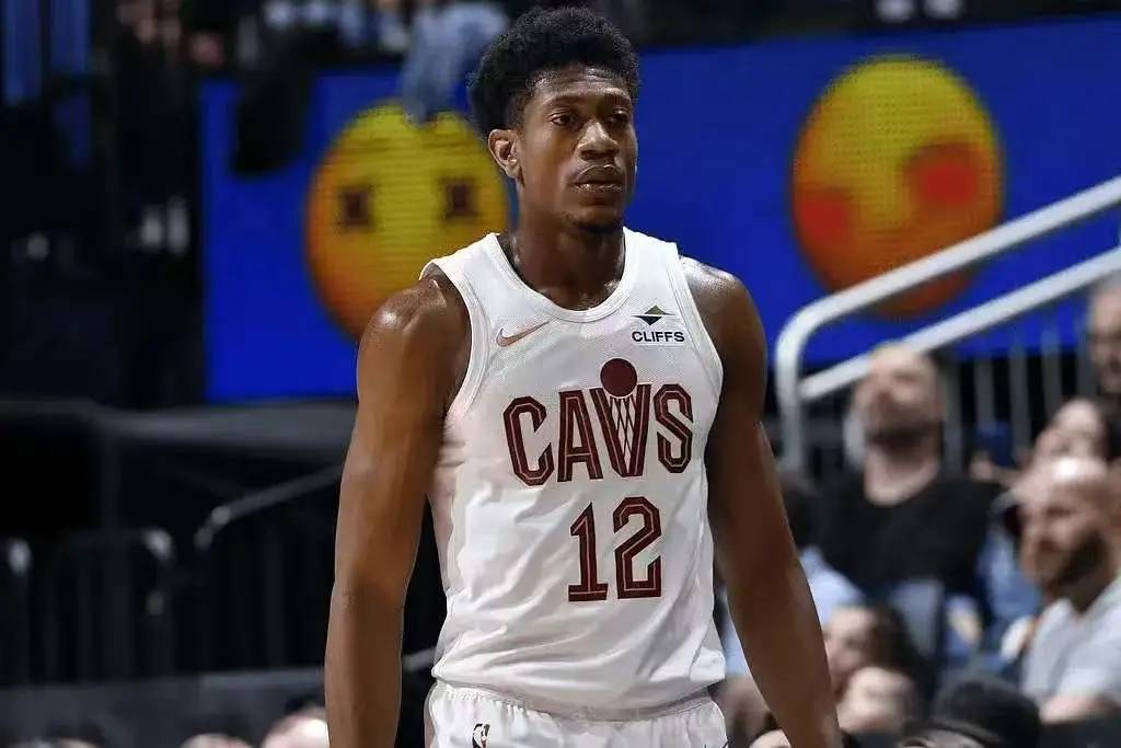 NBA球队交易：开拓者队签下瑞士后卫成员