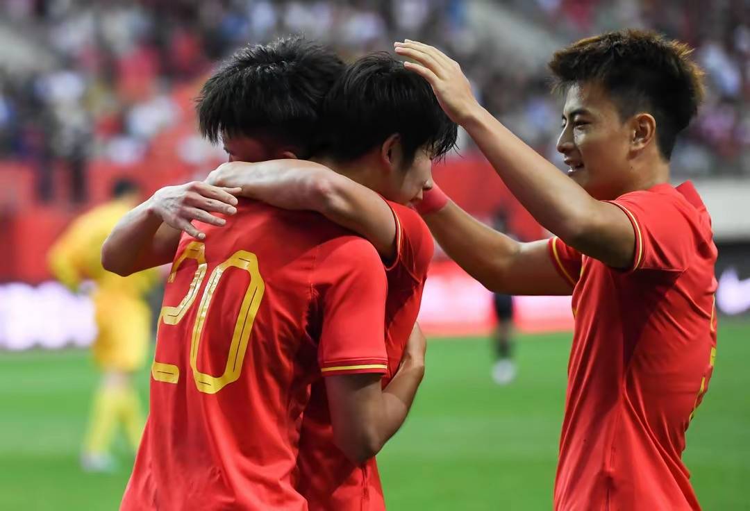 利记平台-瑞典小胜晋级，继续在赛场上崭露头角